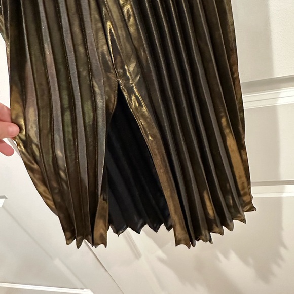 Johnny Was Gold Pleated Midi Dress - Picture 4 of 8